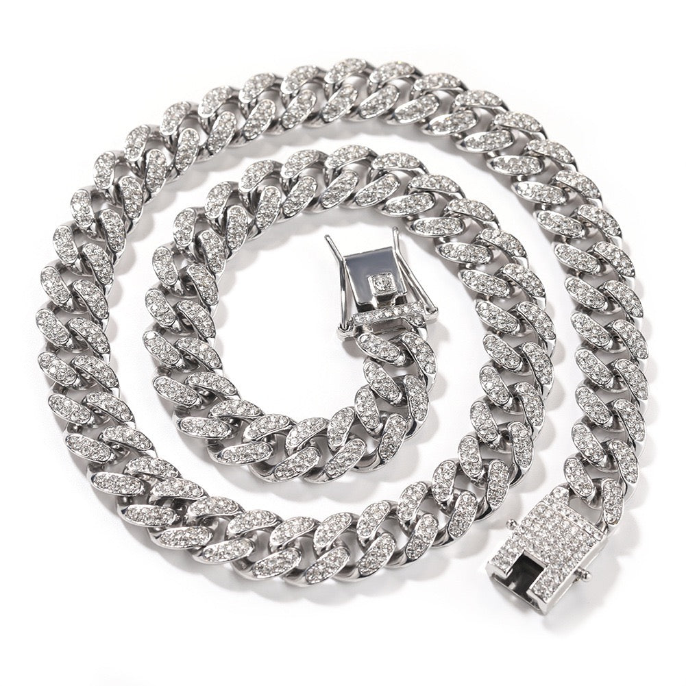 Iced Cuban Link Chain Silver（For Free）